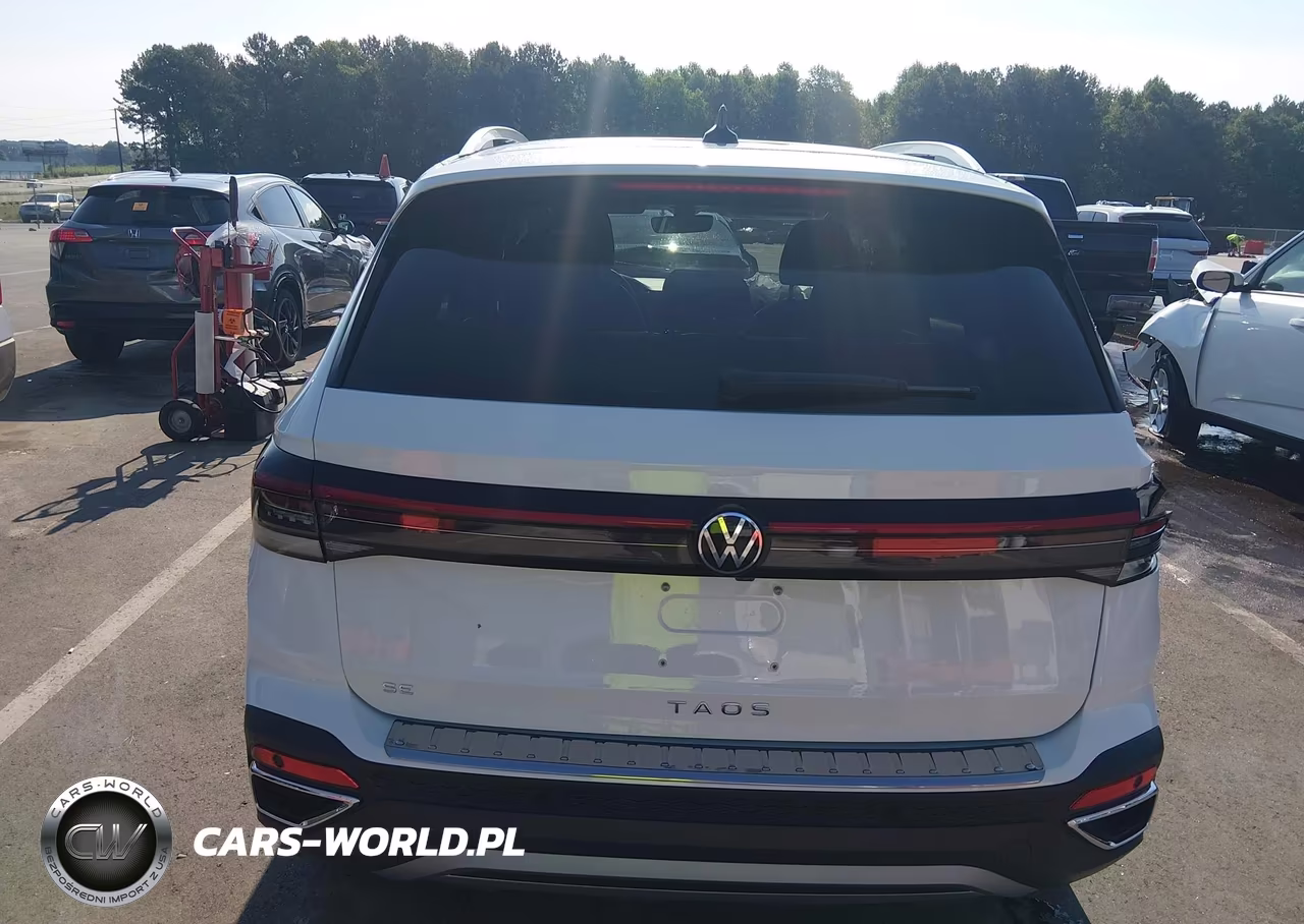2026 Volkswagen Taos Se VIN:3VVEC7B2XTM050010 - 17