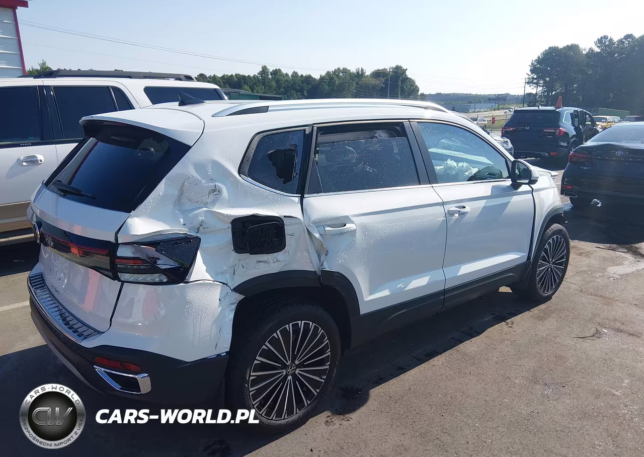 2026 Volkswagen Taos Se VIN:3VVEC7B2XTM050010 - 4