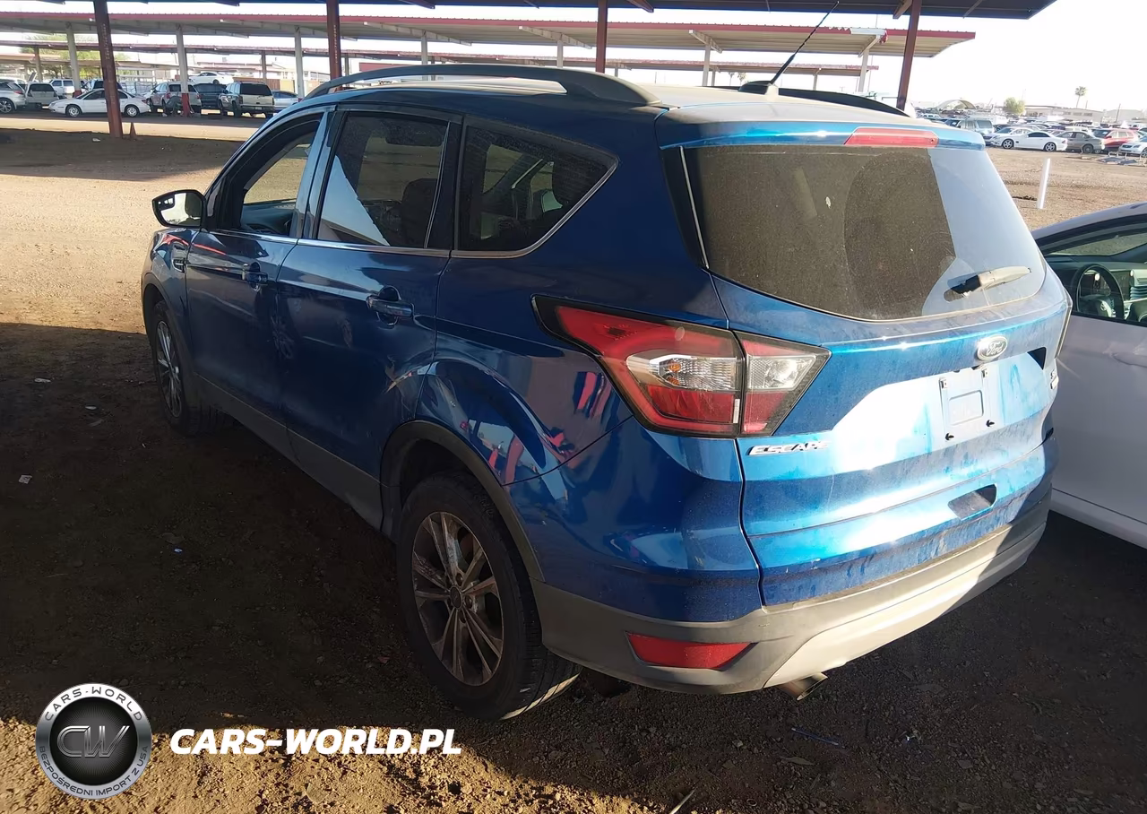 2018 Ford Escape Se VIN:1FMCU0GDXJUA42403 - 3