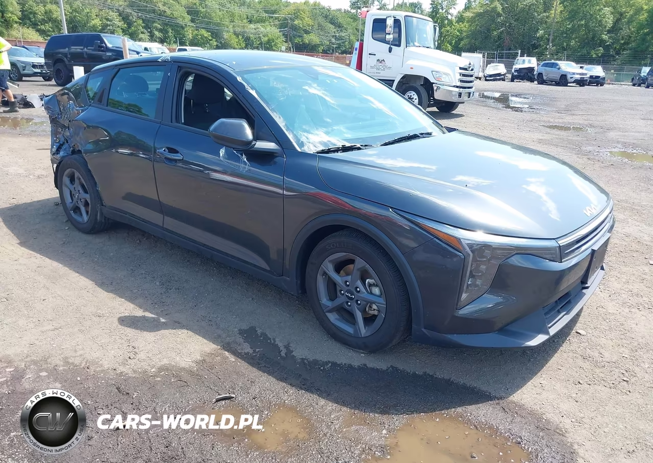 2026 Kia K4 Lxs VIN:3KPFT4DE0TE302155 - 1