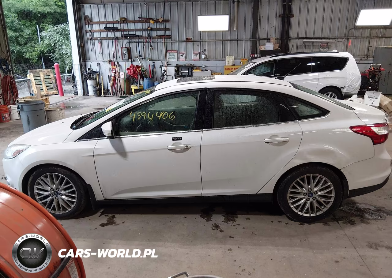 2012 Ford Focus Sel VIN:1FAHP3H27CL307633 - 14