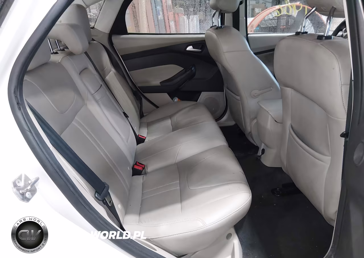 2012 Ford Focus Sel VIN:1FAHP3H27CL307633 - 8