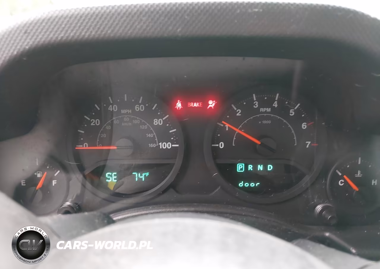 2007 Jeep Wrangler X VIN:1J8FA24107L126768 - 7