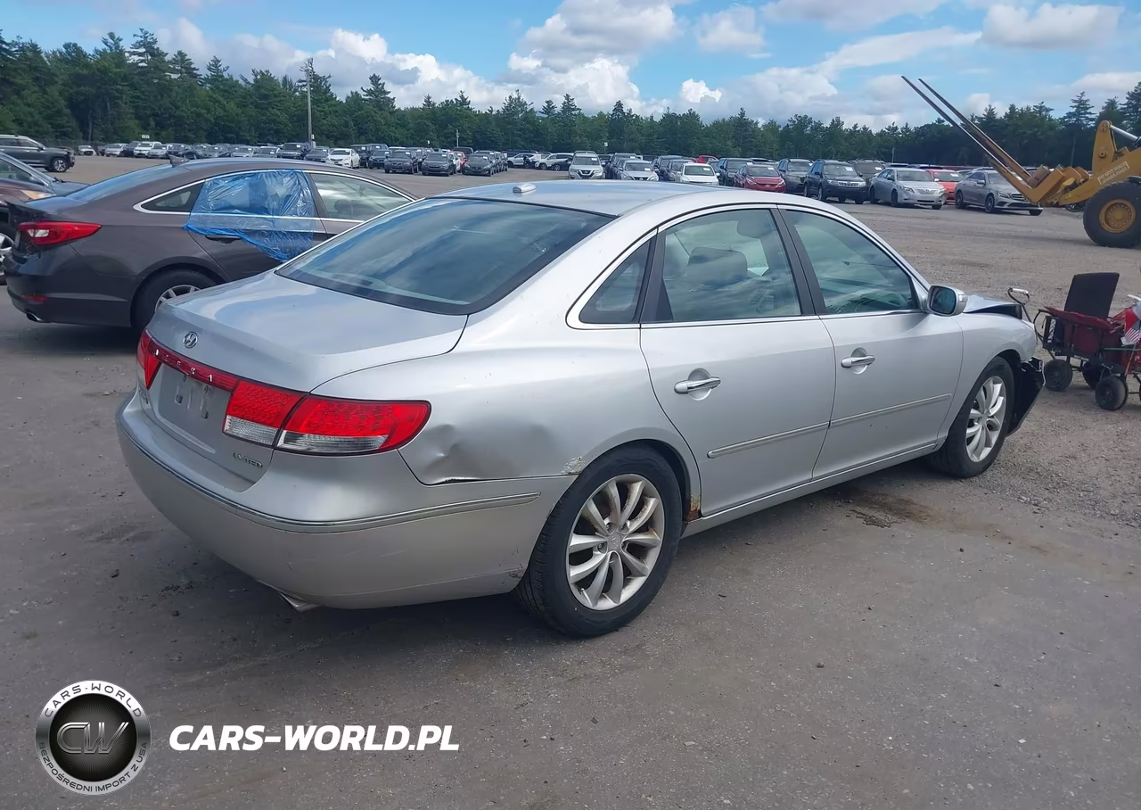 2008 Hyundai Azera Limited VIN:KMHFC46F68A332207 - 4