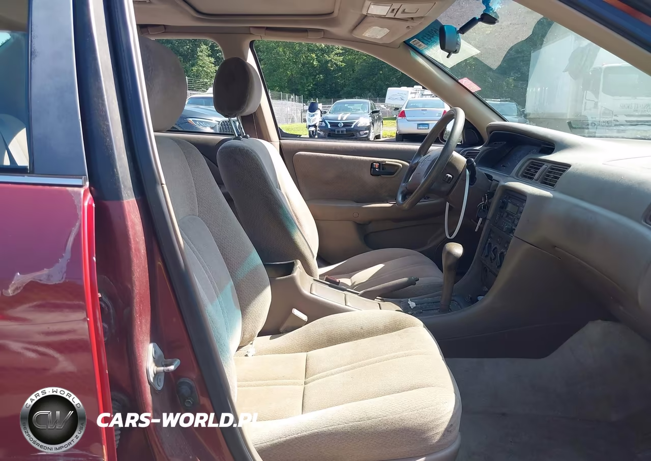 2001 Toyota Camry Le VIN:4T1BG22K71U034974 - 5