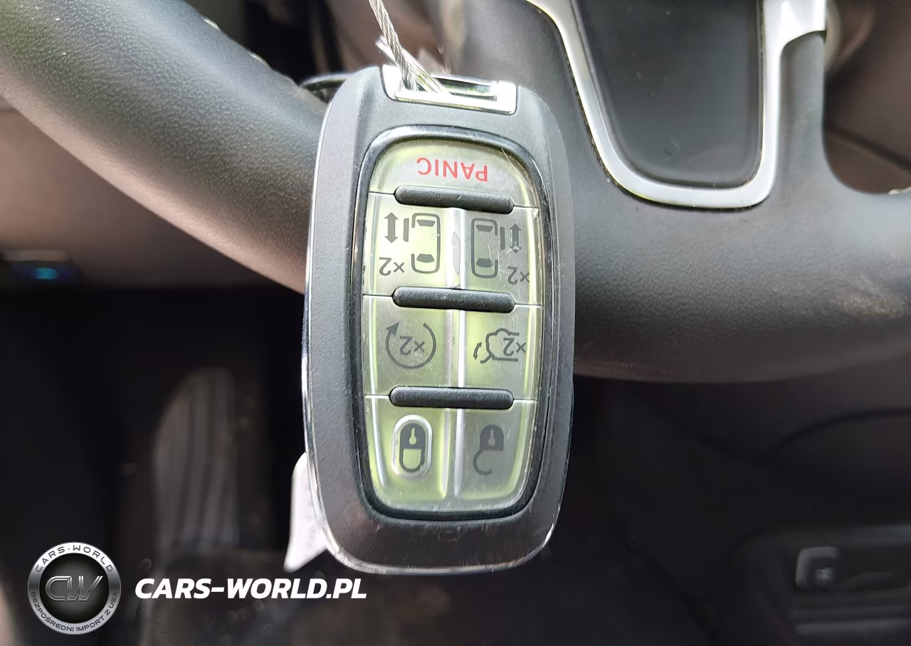 2025 Chrysler Pacifica Select VIN:2C4RC1BG0SR512946 - 11