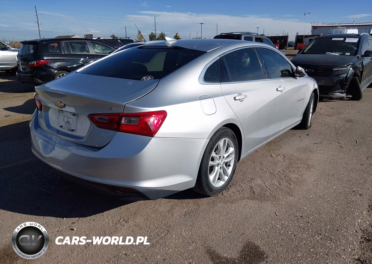 2017 Chevrolet Malibu 1Lt VIN:1G1ZE5ST0HF153136 - 4