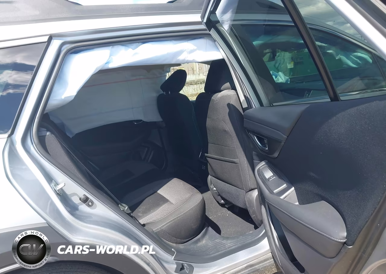 2024 Subaru Outback Premium VIN:4S4BTACCXR3181837 - 8