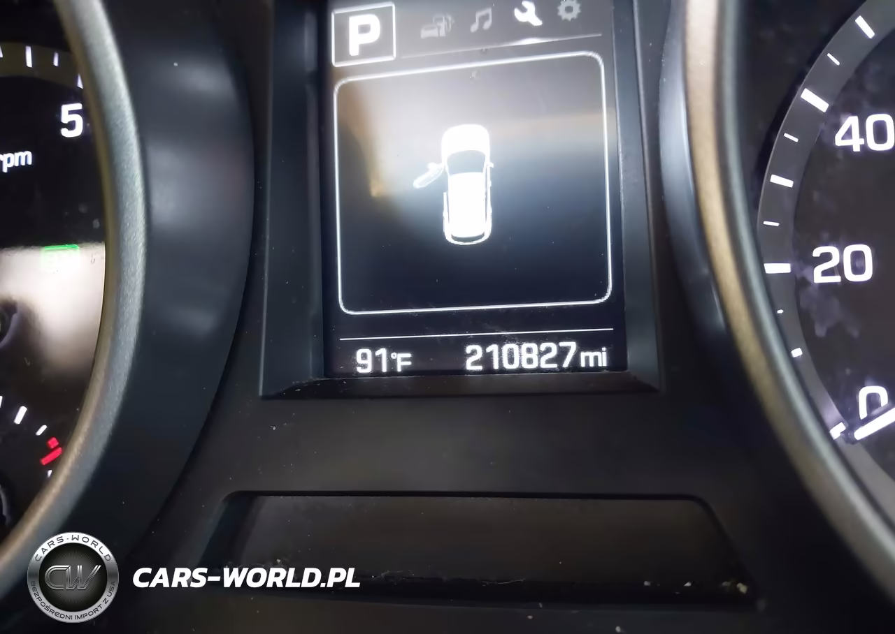 2018 Hyundai Santa Fe Sport 2.4L VIN:5XYZT3LB8JG544304 - 15