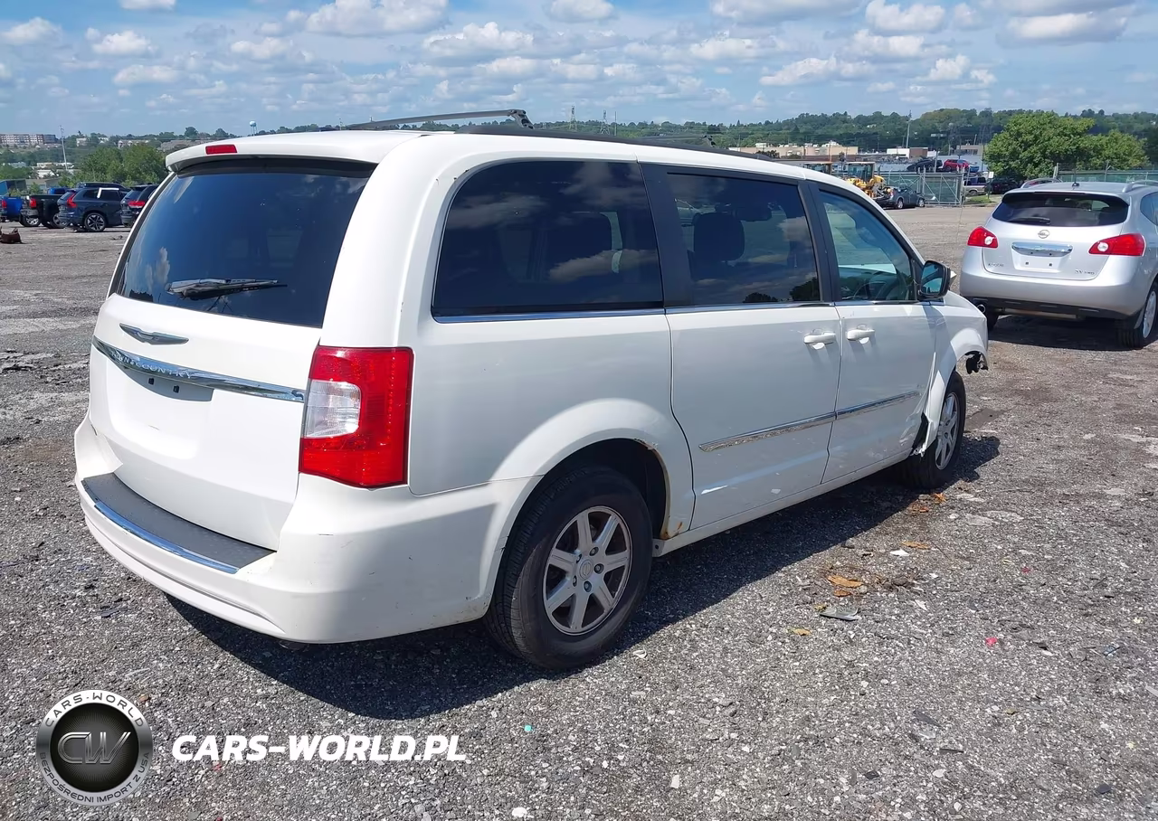 2012 Chrysler Town & Country Touring VIN:2C4RC1BG9CR286682 - 4