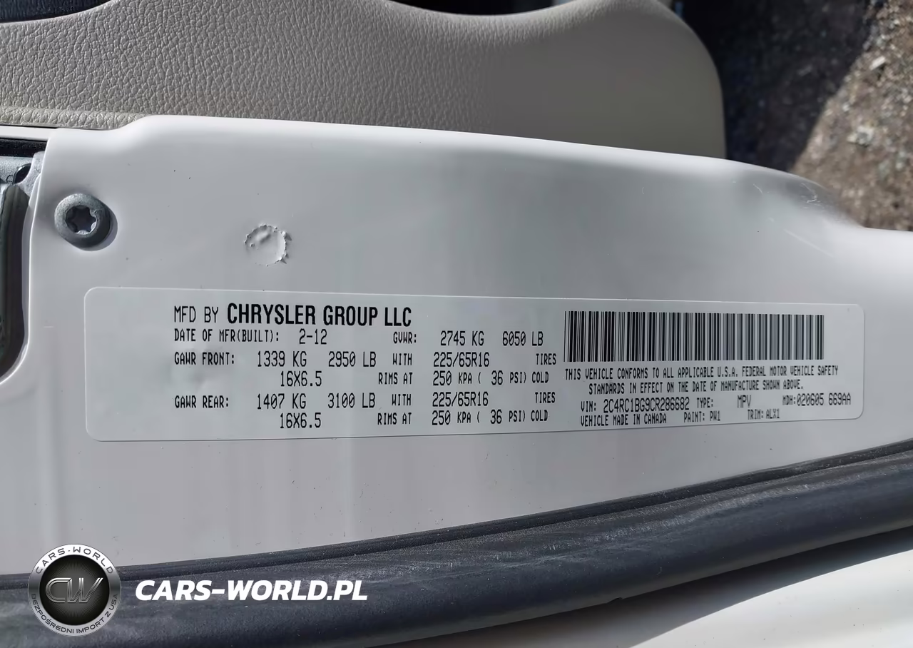 2012 Chrysler Town & Country Touring VIN:2C4RC1BG9CR286682 - 9