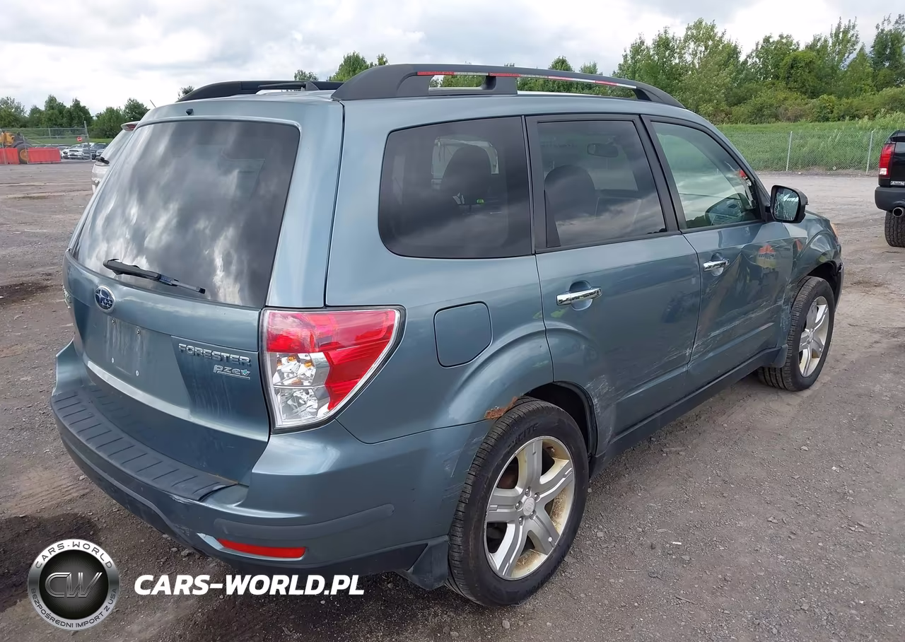 2010 Subaru Forester 2.5X Premium VIN:JF2SH6CC8AH772678 - 4