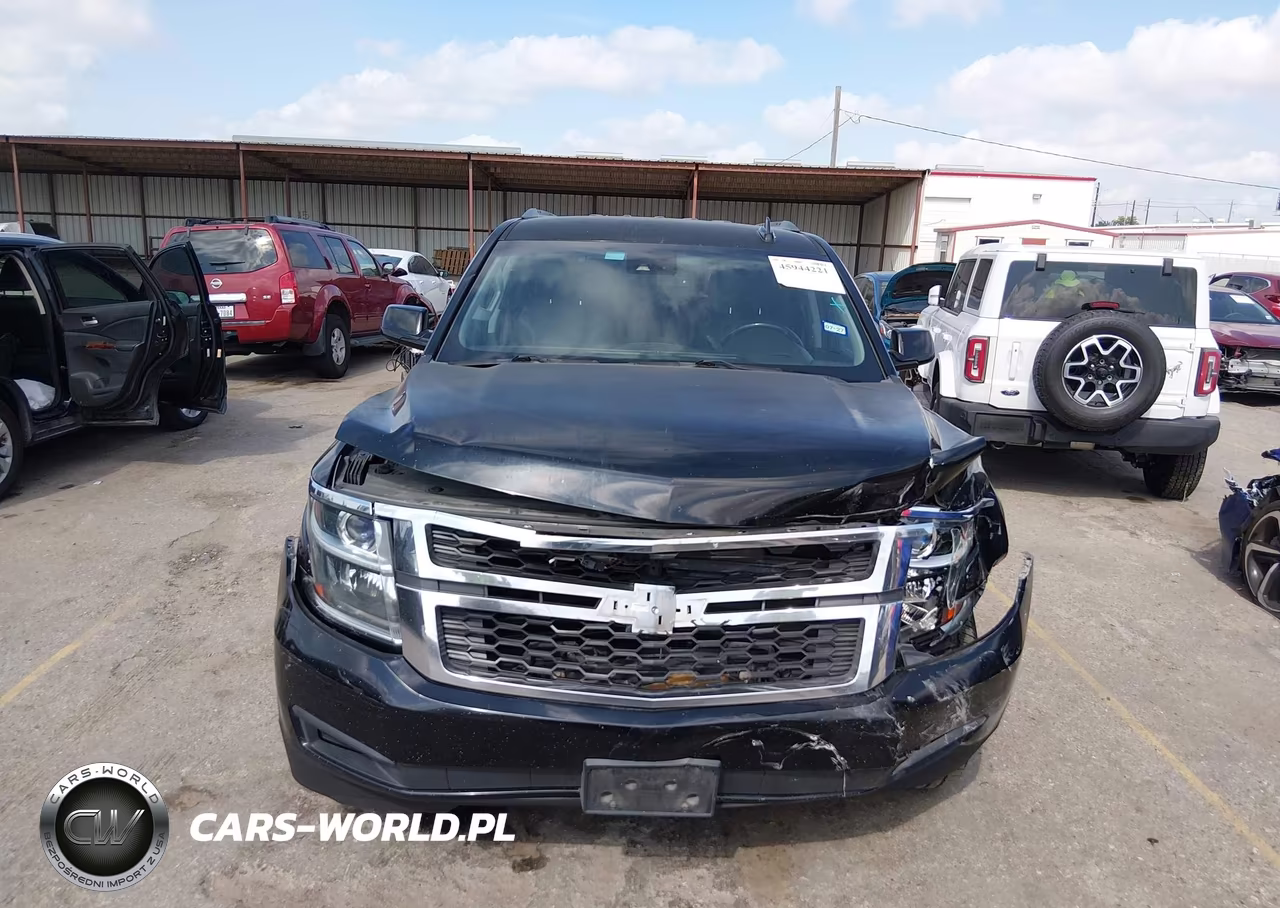 2017 Chevrolet Tahoe Lt VIN:1GNSKBKC6HR157763 - 12