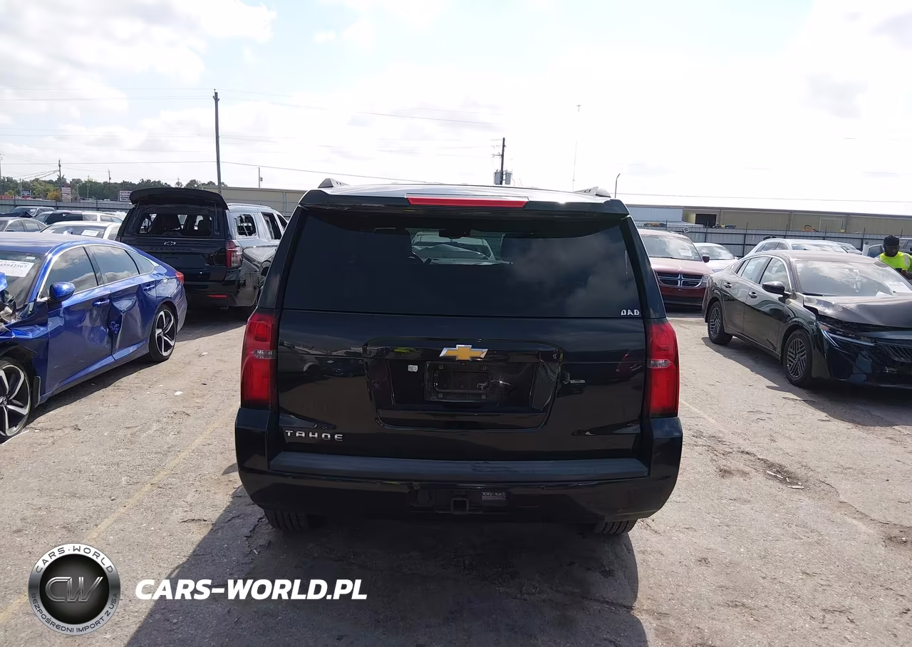 2017 Chevrolet Tahoe Lt VIN:1GNSKBKC6HR157763 - 16