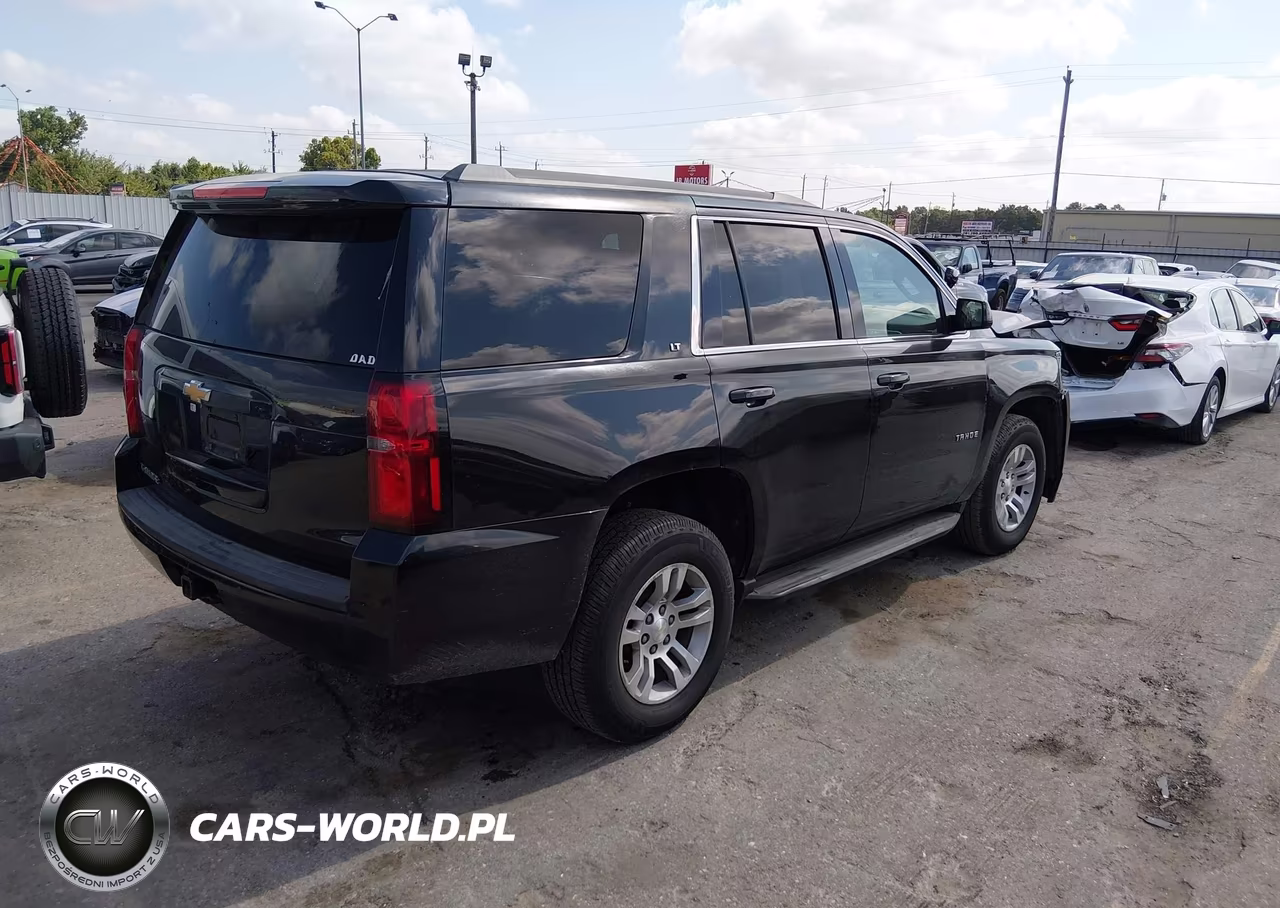 2017 Chevrolet Tahoe Lt VIN:1GNSKBKC6HR157763 - 4