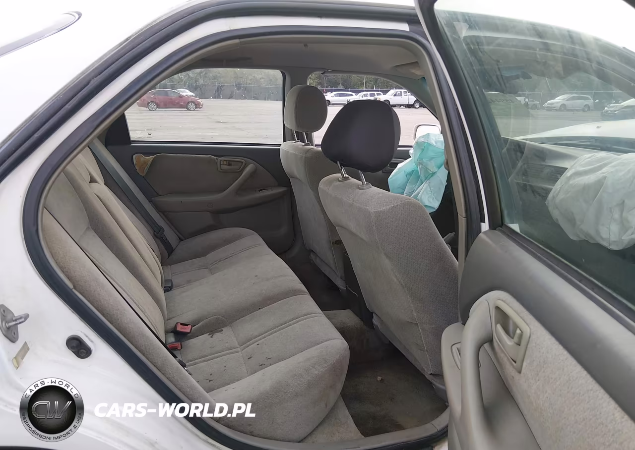 2001 Toyota Camry Le VIN:4T1BG22KX1U842249 - 8