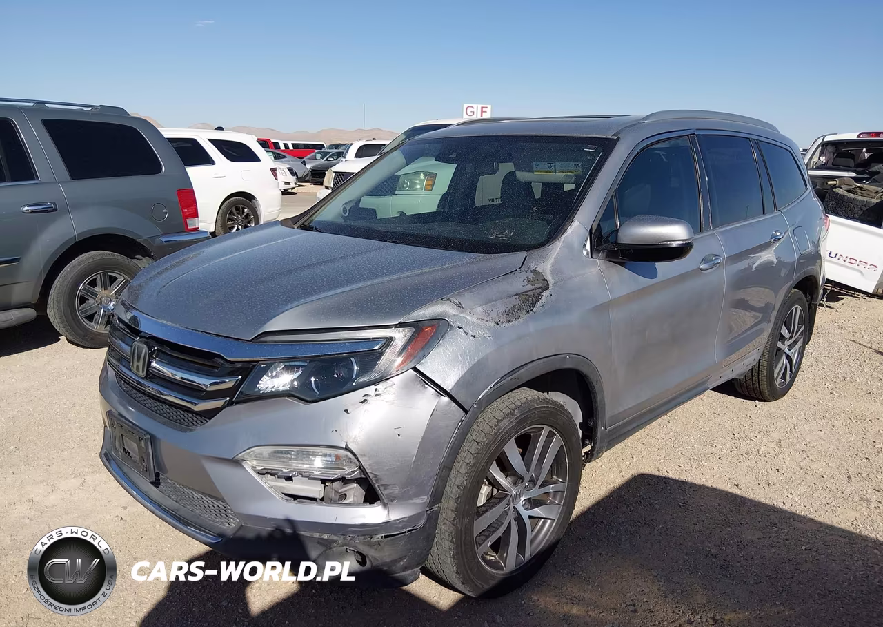 2018 Honda Pilot Touring VIN:5FNYF5H98JB006472 - 2