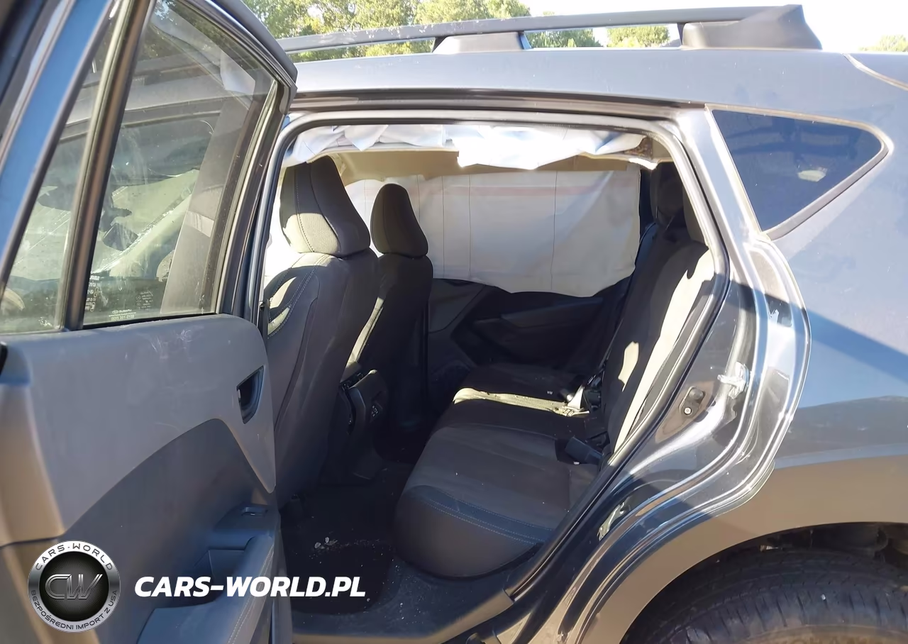 2025 Subaru Crosstrek Premium VIN:JF2GUHDCXSH225392 - 8
