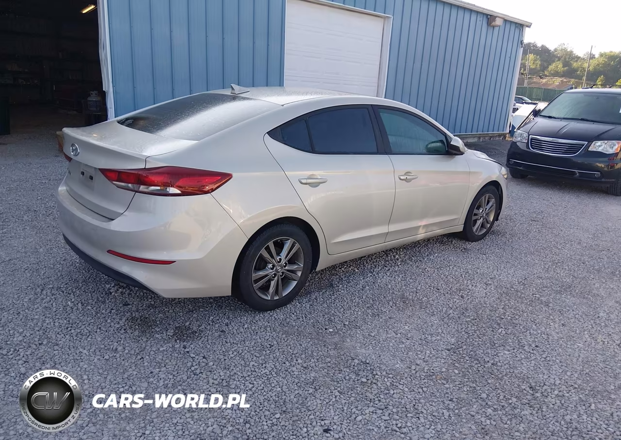2017 Hyundai Elantra Value Edition VIN:KMHD84LF5HU427577 - 4