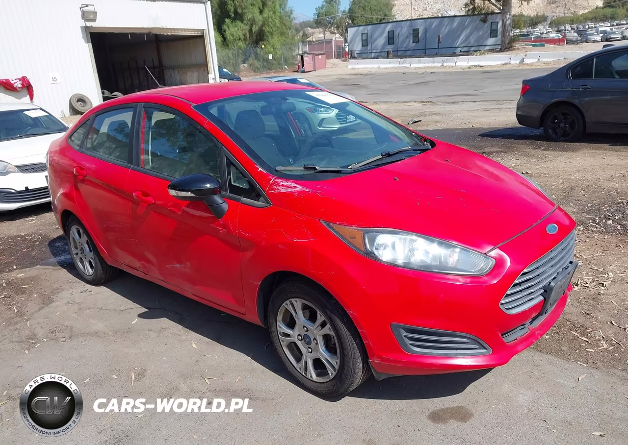 2015 Ford Fiesta Se – zdjęcie 1 z 12
