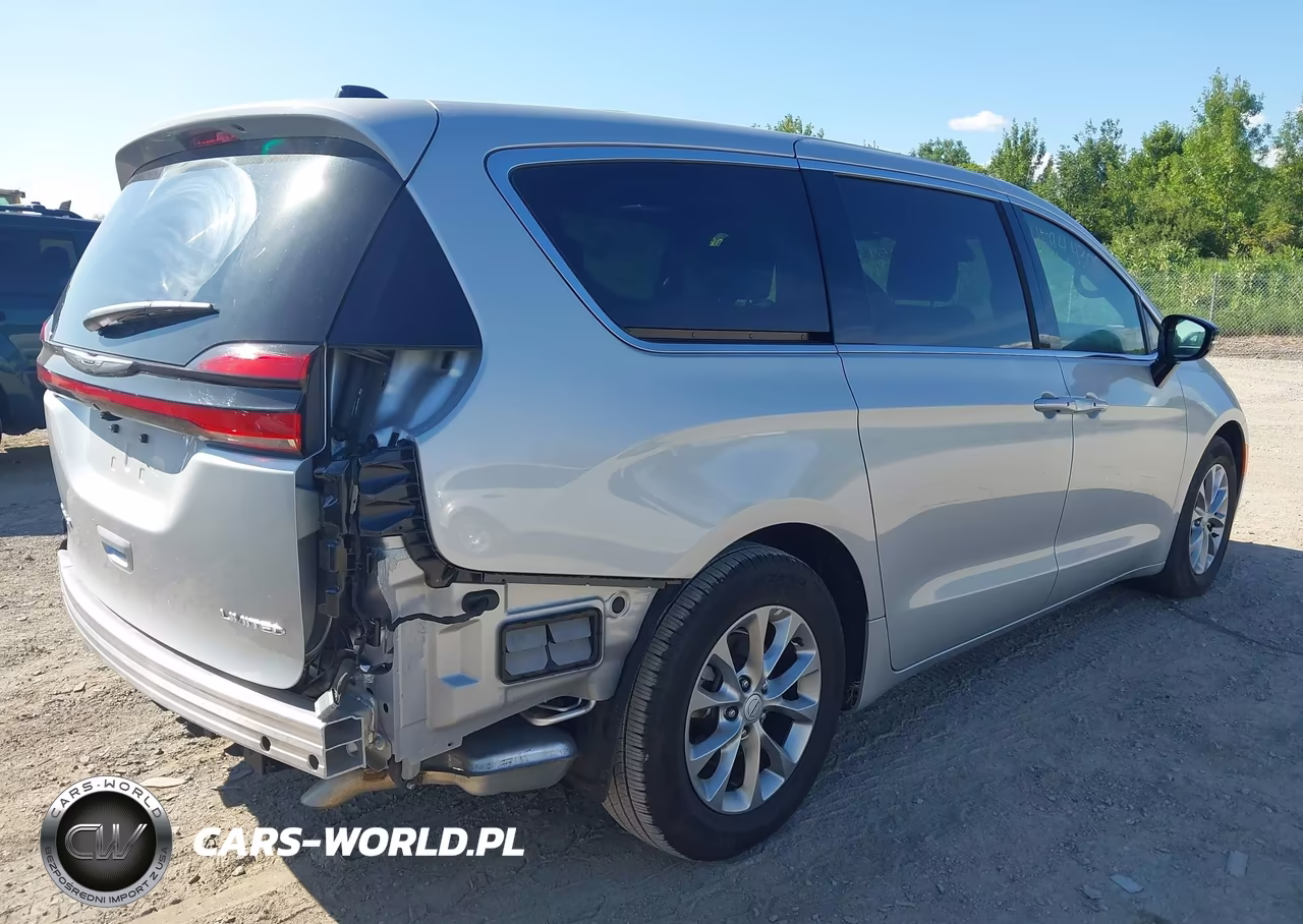 2026 Chrysler Pacifica Limited VIN:2C4RC1GG9TR208525 - 4
