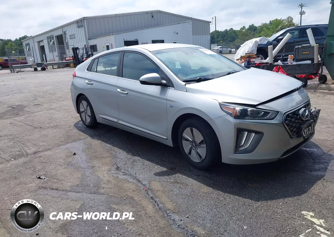 2020 Hyundai Ioniq Hybrid Se