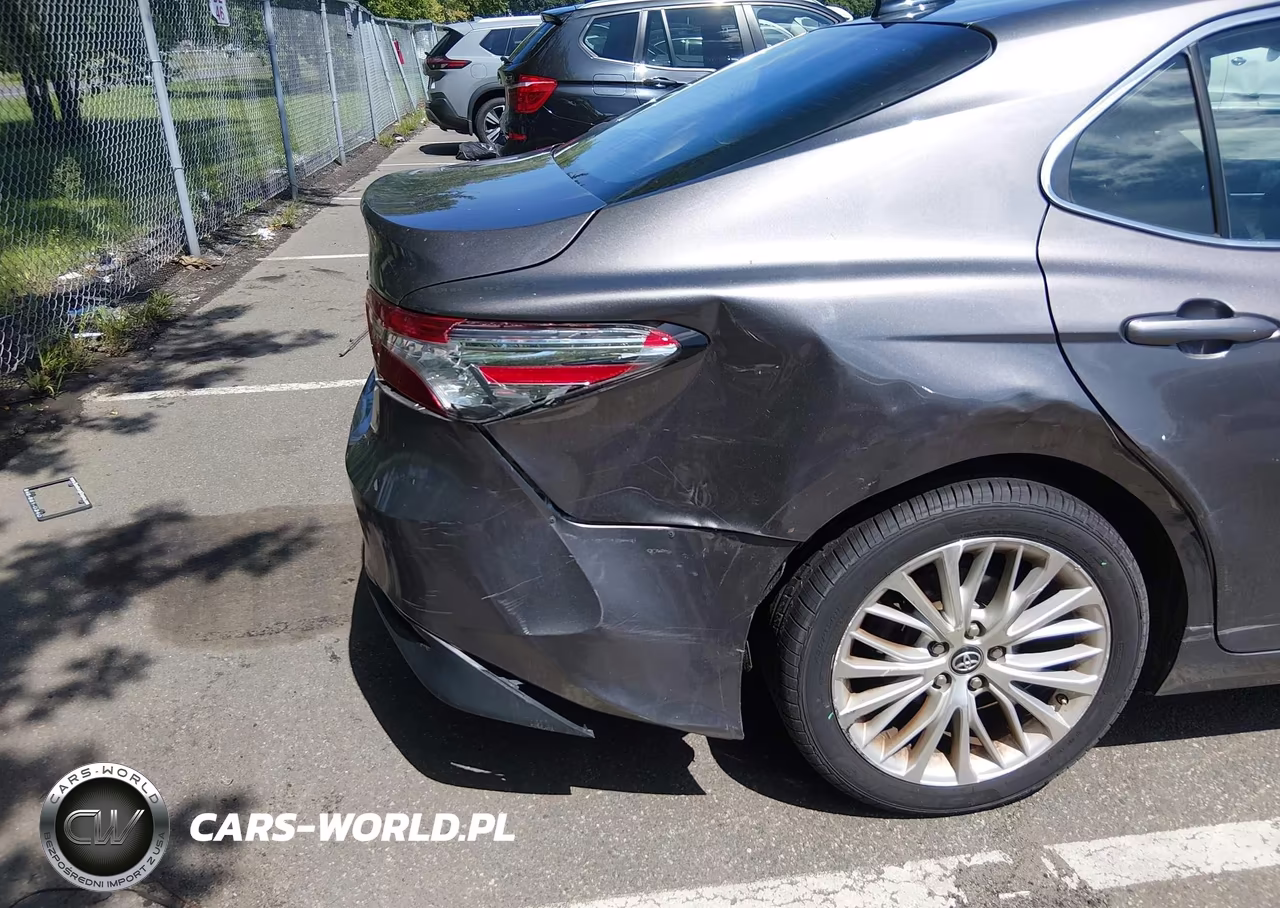2019 Toyota Camry Xle VIN:4T1B11HK4KU697830 - 6