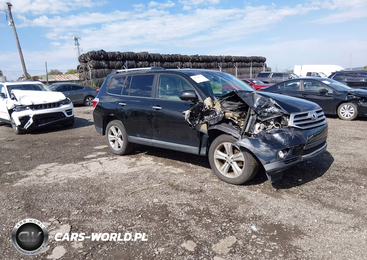 2013 Toyota Highlander Limited V6