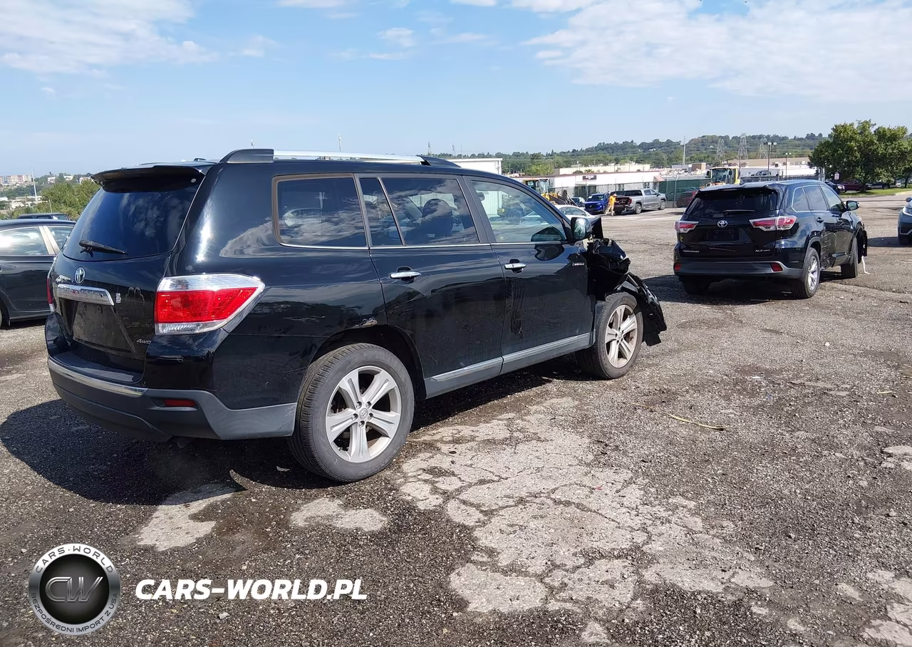 2013 Toyota Highlander Limited V6 VIN:5TDDK3EH1DS218995 - 4