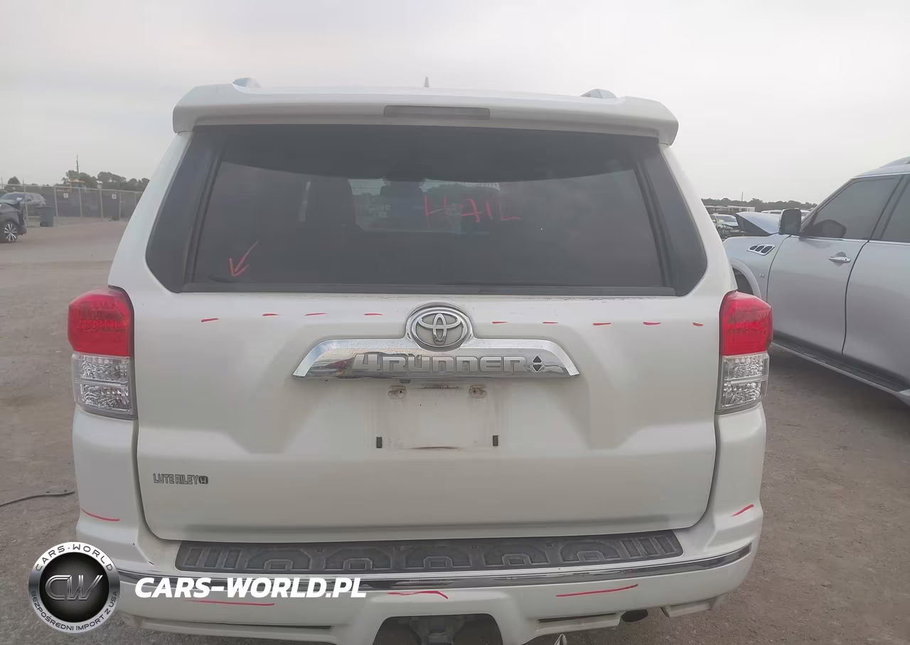 2010 Toyota 4Runner Limited V6 VIN:JTEZU5JR5A5002347 - 17