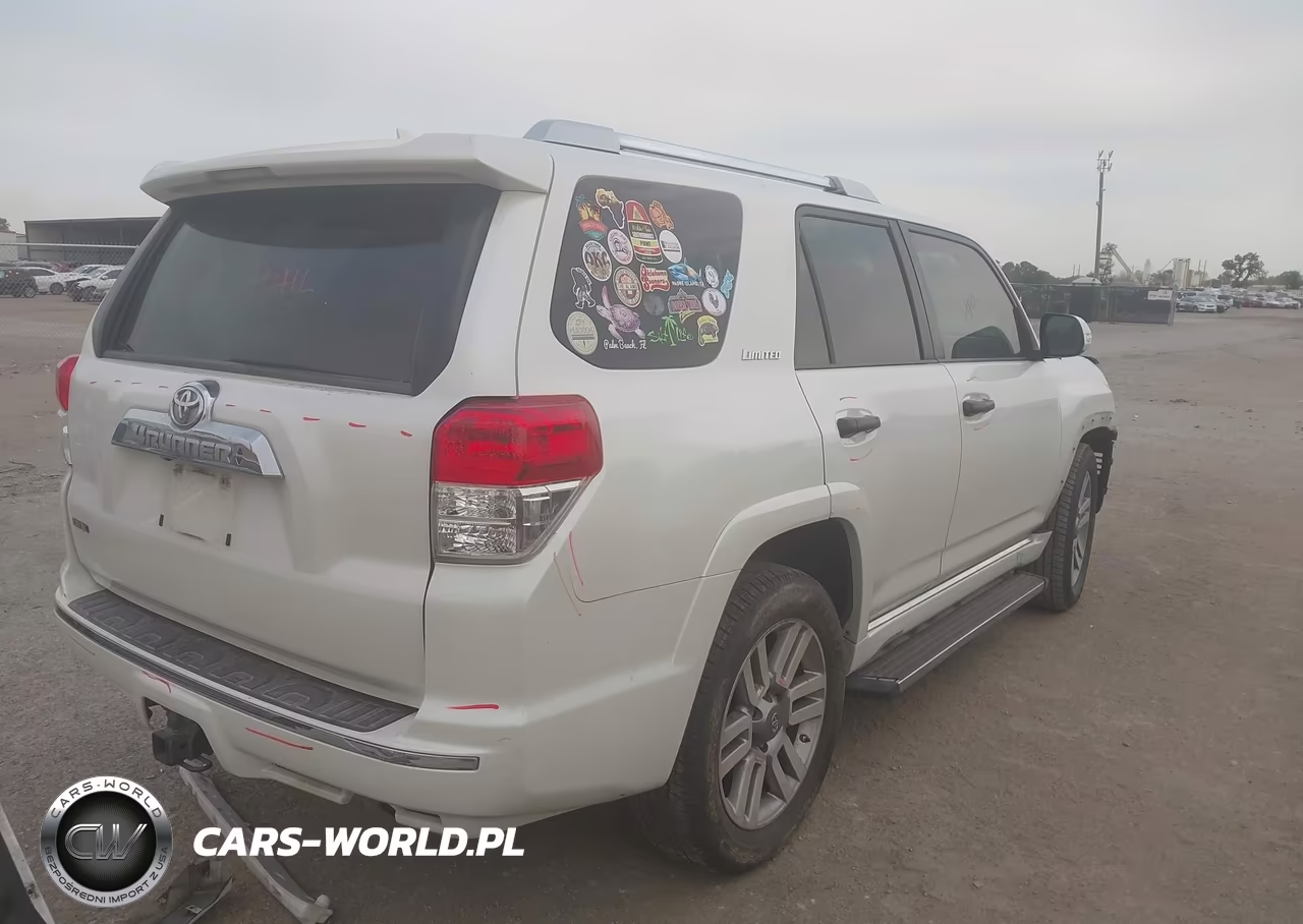 2010 Toyota 4Runner Limited V6 VIN:JTEZU5JR5A5002347 - 4