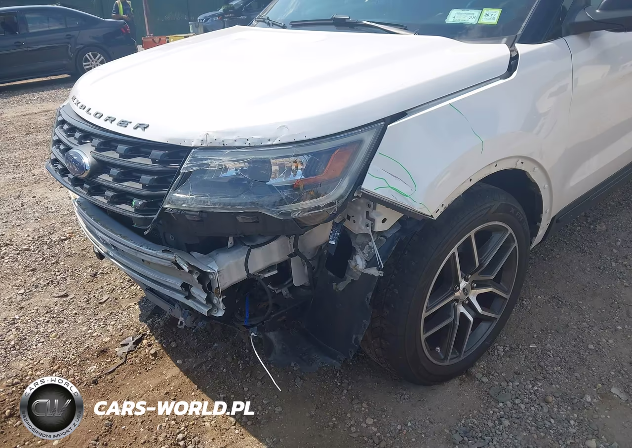 2016 Ford Explorer Sport VIN:1FM5K8GT2GGA05602 - 6