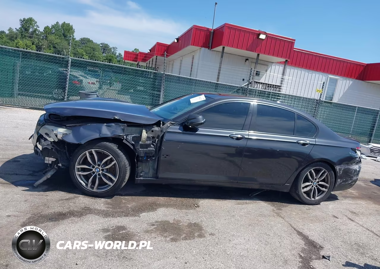 2013 BMW 750I VIN:WBAYA8C58DD227826 - 14
