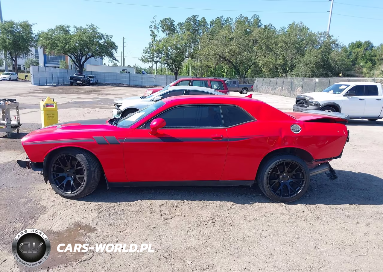 2015 Dodge Challenger Sxt VIN:2C3CDZAG2FH712066 - 15
