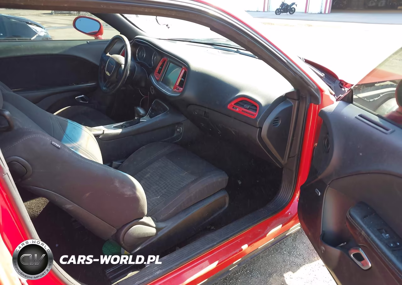 2015 Dodge Challenger Sxt VIN:2C3CDZAG2FH712066 - 5