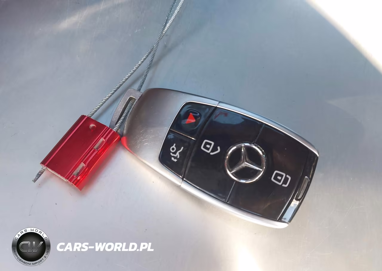 2020 Mercedes-Benz E 350 4Matic VIN:WDDZF8EB6LA703086 - 11
