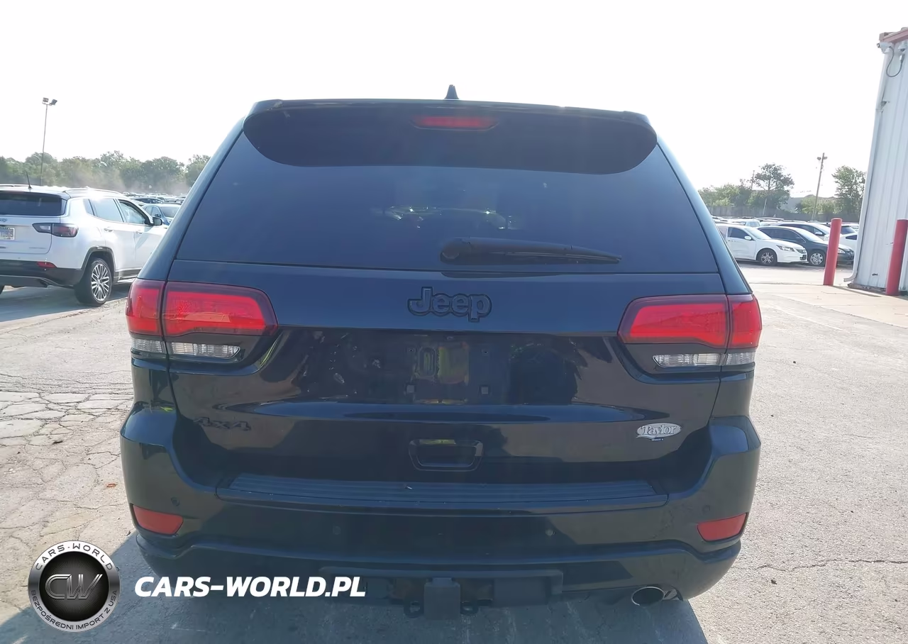 2017 Jeep Grand Cherokee Altitude VIN:1C4RJFAG3HC781383 - 16