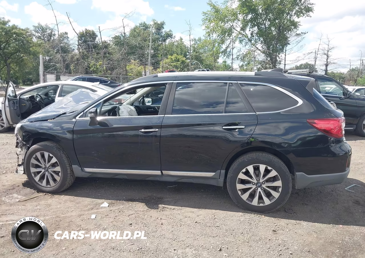 2017 Subaru Outback 2.5I Touring VIN:4S4BSATC9H3356998 - 14