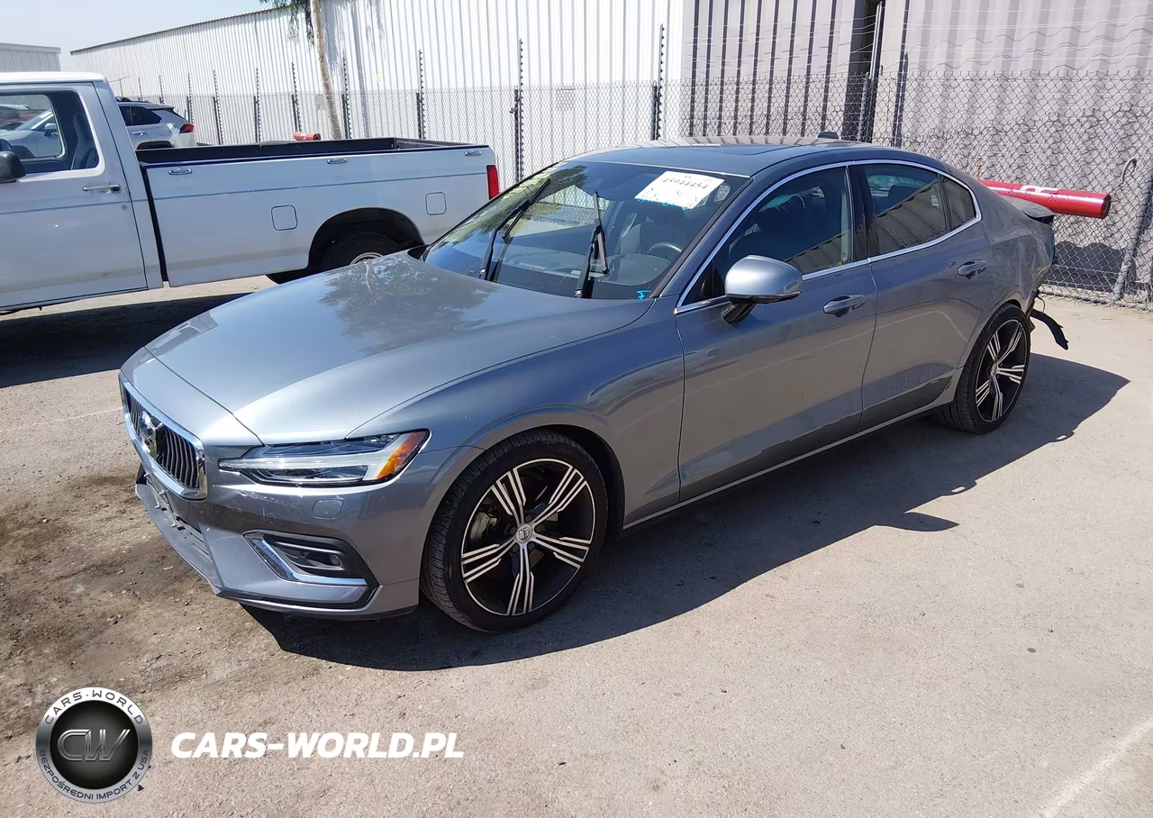 2019 Volvo S60 T6 Inscription VIN:7JRA22TL0KG015593 - 2