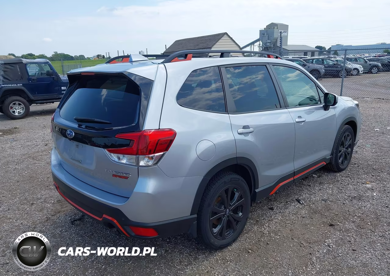 2019 Subaru Forester Sport VIN:JF2SKAPC2KH423063 - 4
