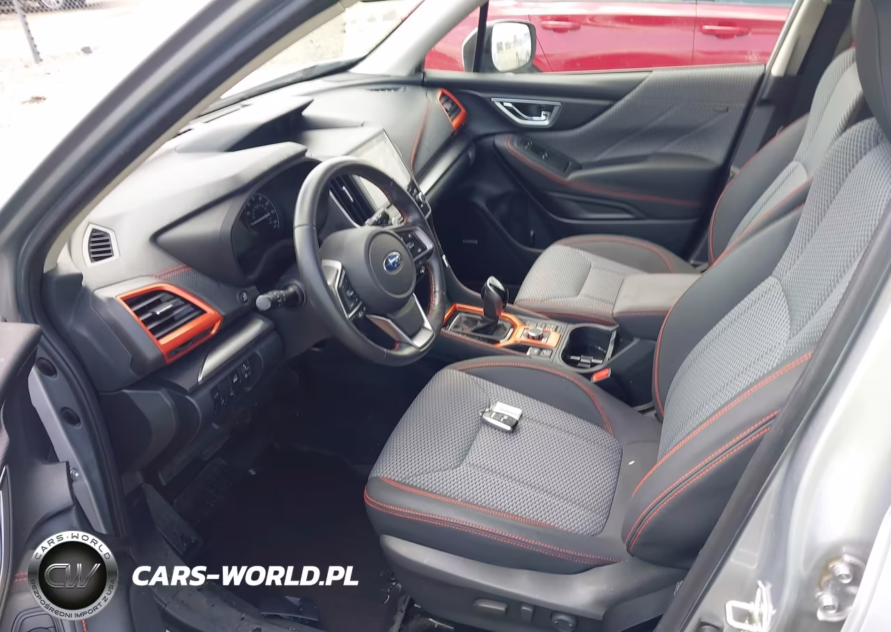 2019 Subaru Forester Sport VIN:JF2SKAPC2KH423063 - 5