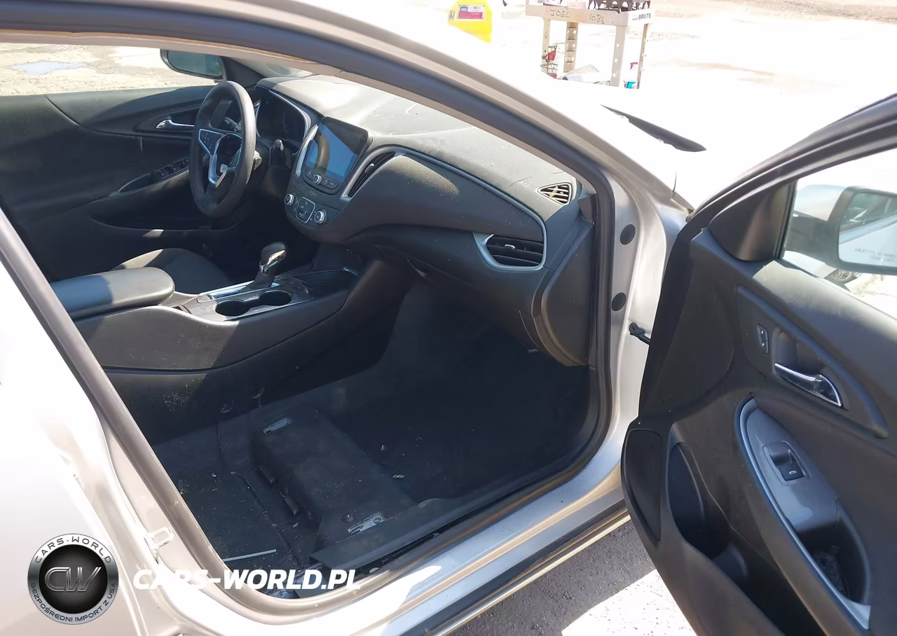 2022 Chevrolet Malibu Ls VIN:1G1ZB5STXNF167131 - 5
