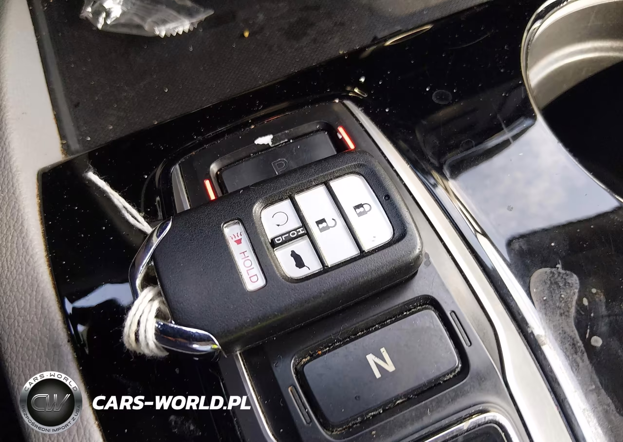 2019 Honda Pilot Touring VIN:5FNYF5H94KB011010 - 11