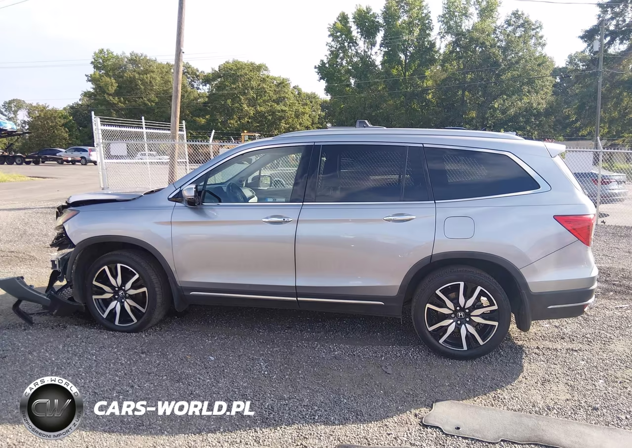 2019 Honda Pilot Touring VIN:5FNYF5H94KB011010 - 14
