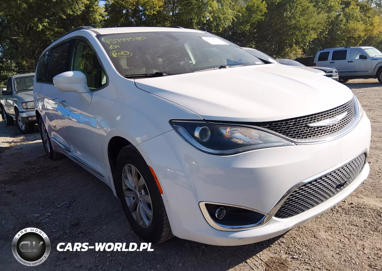 2019 Chrysler Pacifica Touring L
