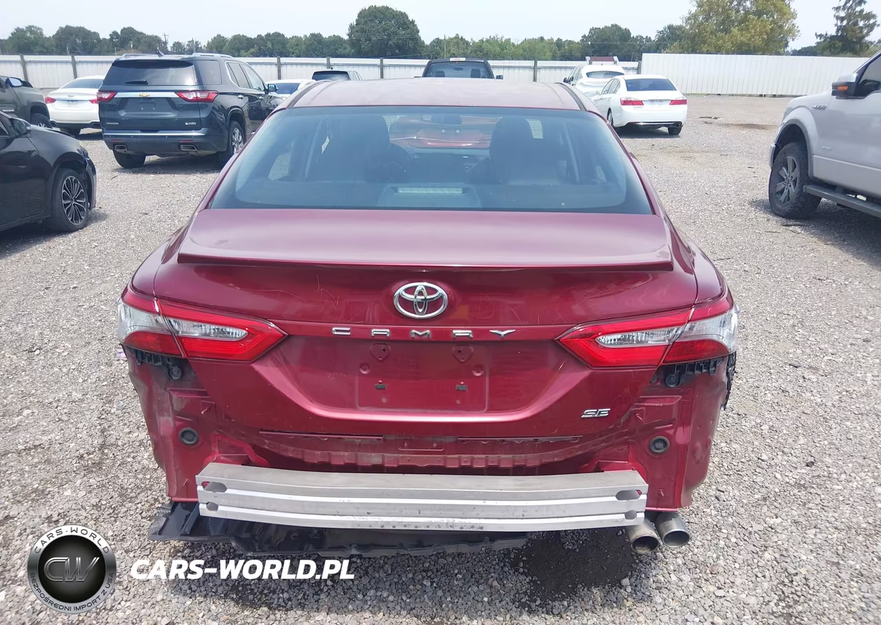 2018 Toyota Camry Se VIN:4T1B11HKXJU542777 - 16