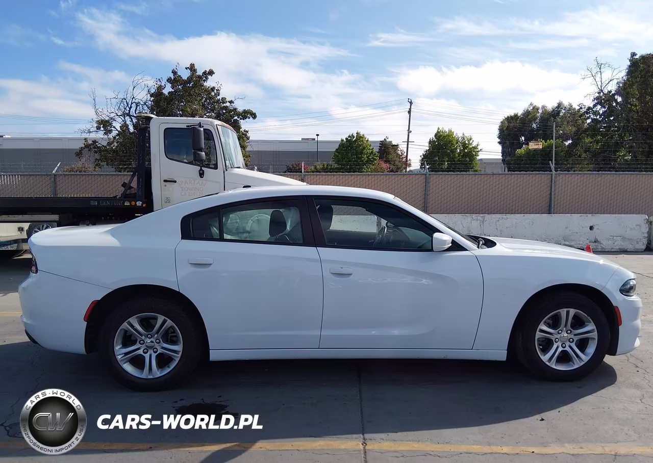 2022 Dodge Charger Sxt Rwd VIN:2C3CDXBG0NH254061 - 13