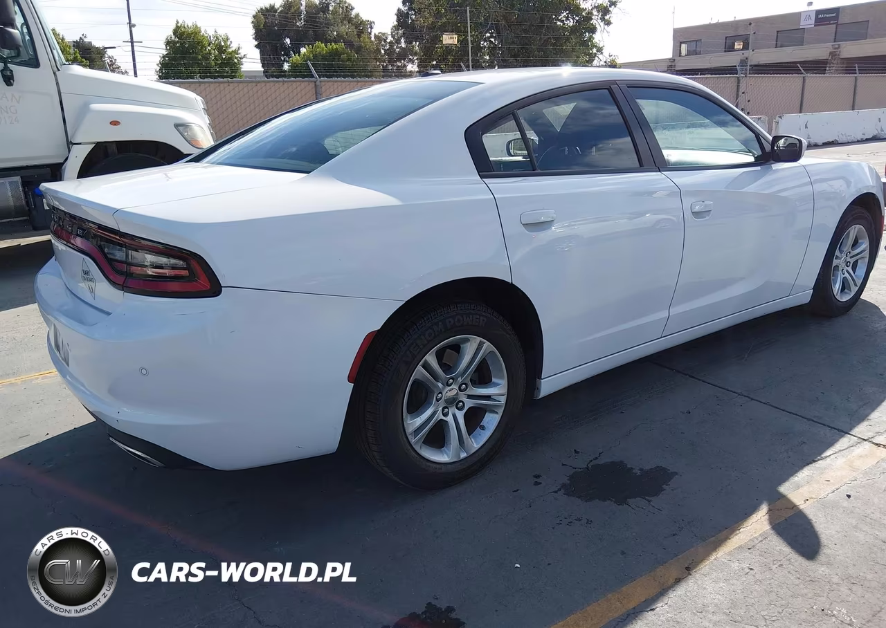 2022 Dodge Charger Sxt Rwd VIN:2C3CDXBG0NH254061 - 4