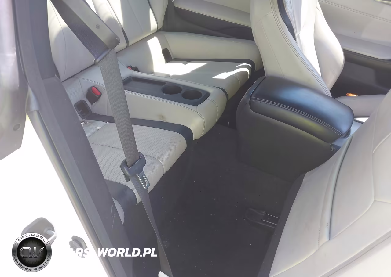 2022 Infiniti Q60 Luxe VIN:JN1EV7KK9NM600517 - 8