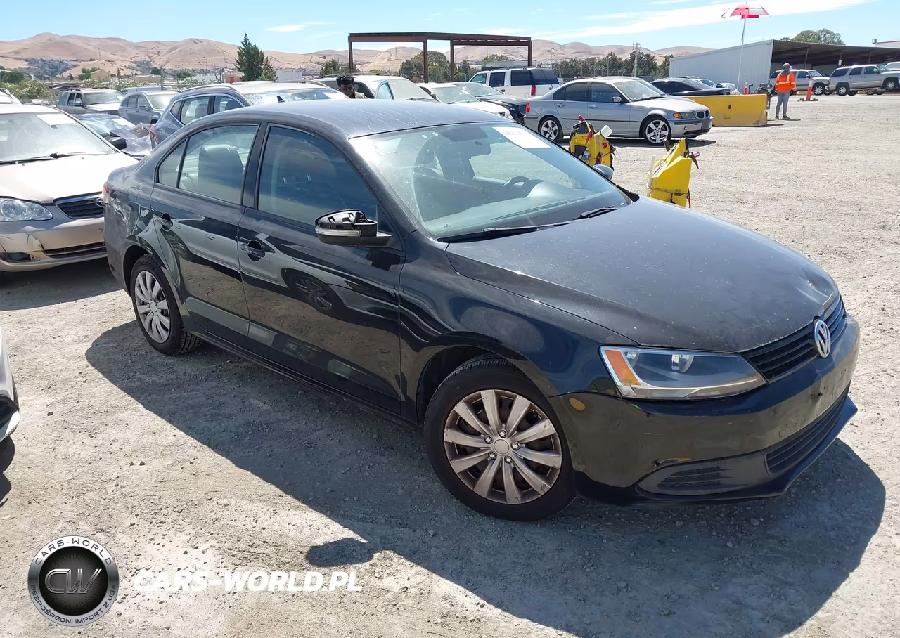 2014 Volkswagen Jetta 1.8T Se – zdjęcie 1 z 11